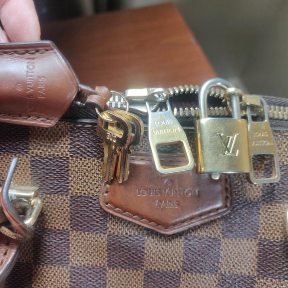 Auth Louis Vuitton Belmont Damier Ebene - Picture 10 of 14